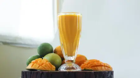 fehérjés mangó smoothie