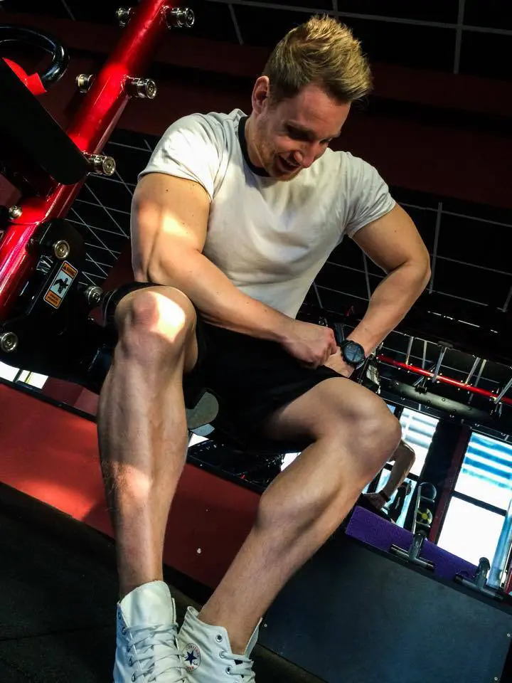 10952589_890035697713211_7051156954105018391_n_20150210152721