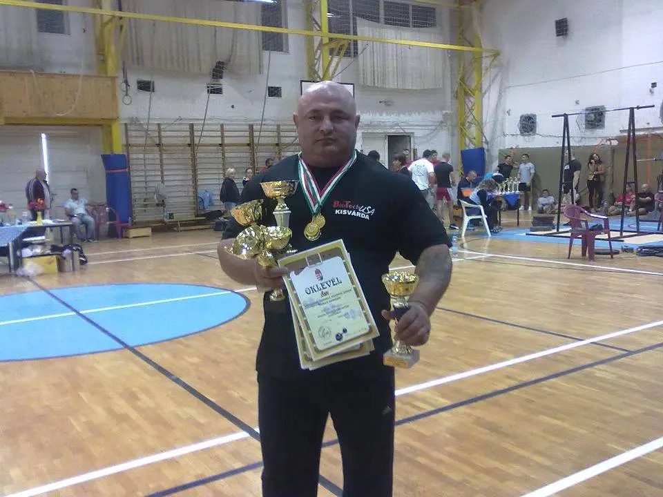 404702_380928671981899_693405791_n_20130715161329