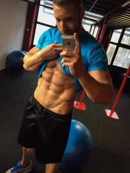 Schönekker László kockahas