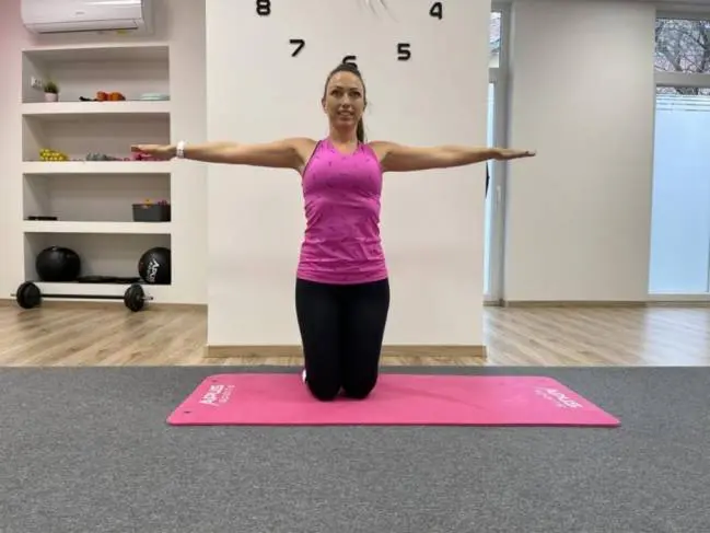 Egyenes hasizmok távolodása, szétnyílt hasizom prevenciója. Egyenes hasizmok távolodása, szétnyílt hasizom prevenciója.