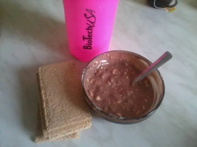 Cottage cheese és csokis fehérje