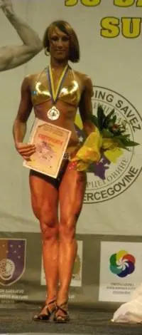 Nagy Dóri fitnesz versenyforma