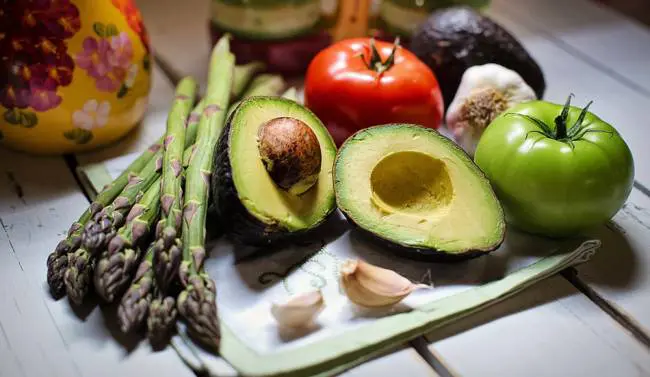 Zöldségek - BioTechUSA Néhány zöldség is gazdag fehérjében, mint a spenót, brokkoli, spárga