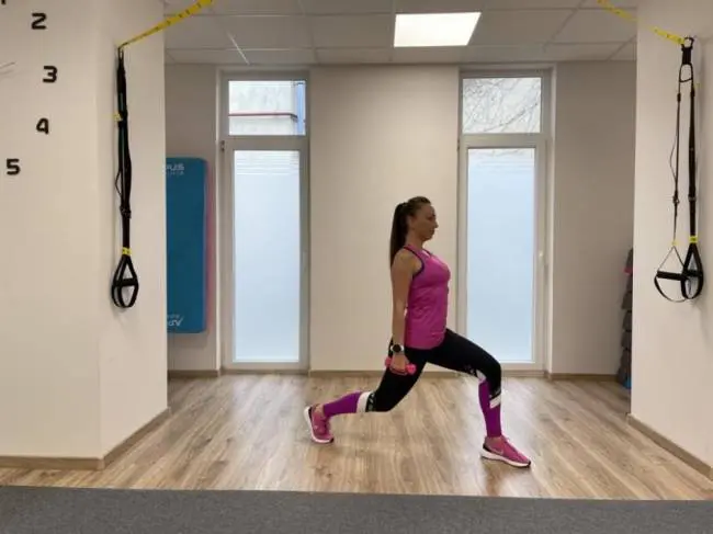 Melyek azok a gyakorlatok, amelyeket egy egészséges kismama biztonságosan végezhet a terhesség kellemetlen tüneteinek enyhítésére? Melyek azok a gyakorlatok, amelyeket egy egészséges kismama biztonságosan végezhet a terhesség kellemetlen tüneteinek enyhítésére?