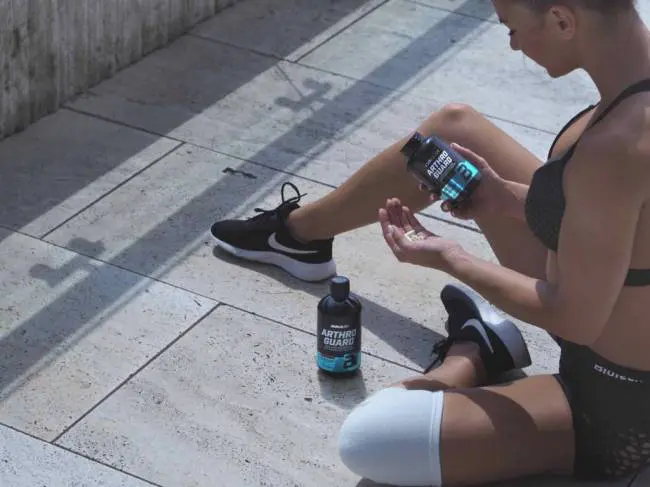 ÍZÜLETI BÁNTALMAK