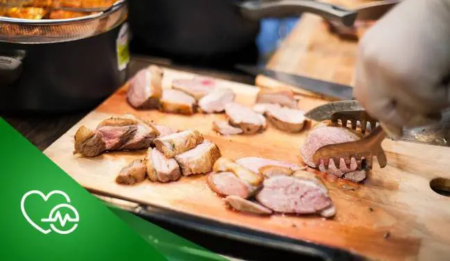 Narancsos kacsamell édesburgonyával, gránátalmás-kecskesajtos salátával Narancsos kacsamell édesburgonyával, gránátalmás-kecskesajtos salátával