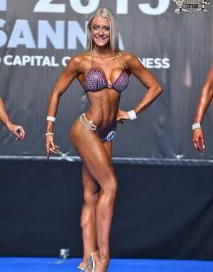 Elérhető a szálkás, formás test következetes diétával és edzéssel