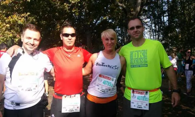 Maratoni Váltó csapat Nagy Dórival - előtte Maratoni Váltó csapat Nagy Dórival - előtte