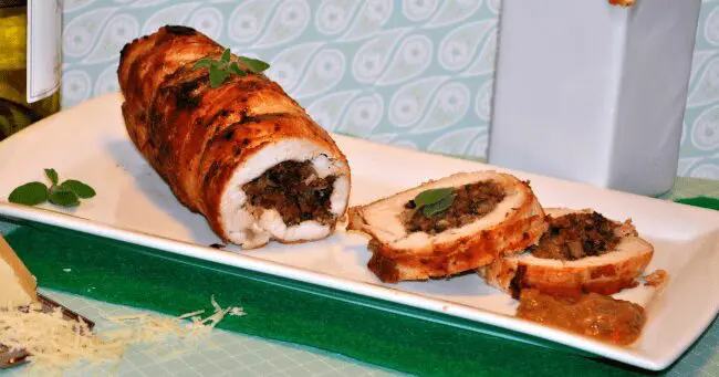 Aszalt szilvás-diós pulykamell zelleres krumplipürével recept