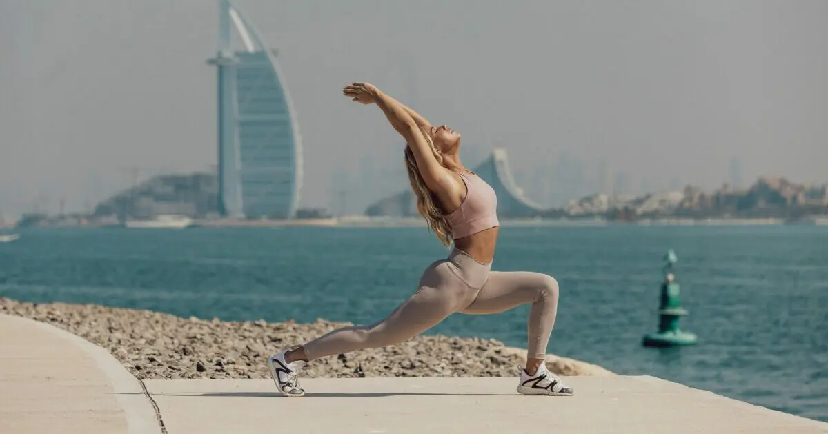 Jóga kezdőknek - gyakorlatok, pózok otthoni gyakorláshoz