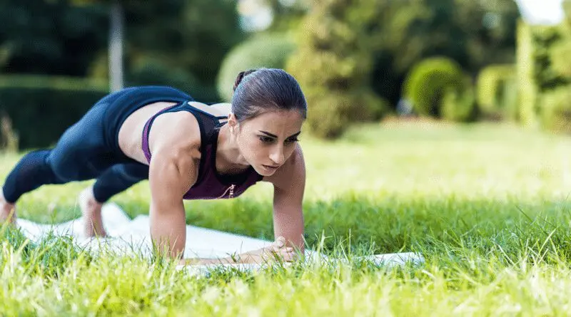 Plank vagy alkartámasz tartás
