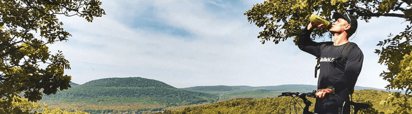 Emésztést segítő italok: 13 természetes megoldás a jobb bélműködésért