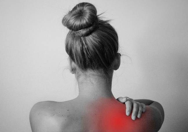5 egyszerű gyakorlat vállfájdalom ellen Fájdalom a nyak vállízületében