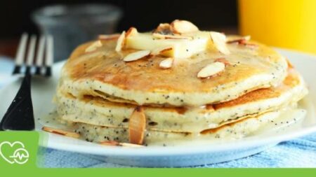 o_almond-poppyseed-pancakes2_20150319103734