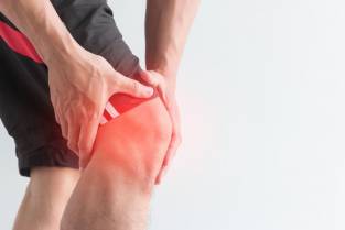 fájdalom a térd kívülről történő hajlítása során rheumatoid arthritis terápia